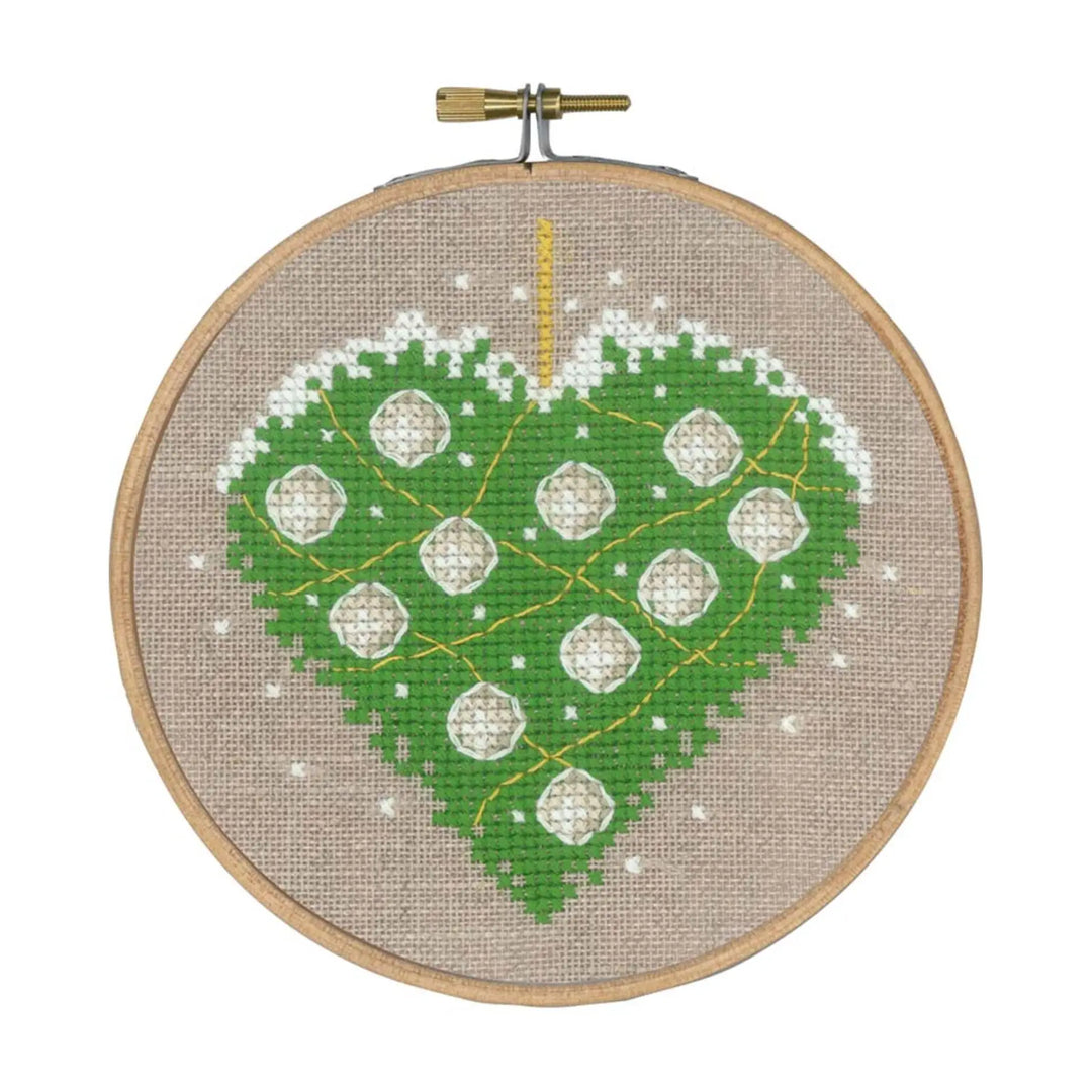 Broderikit - Hjerte med kugler 13-4203