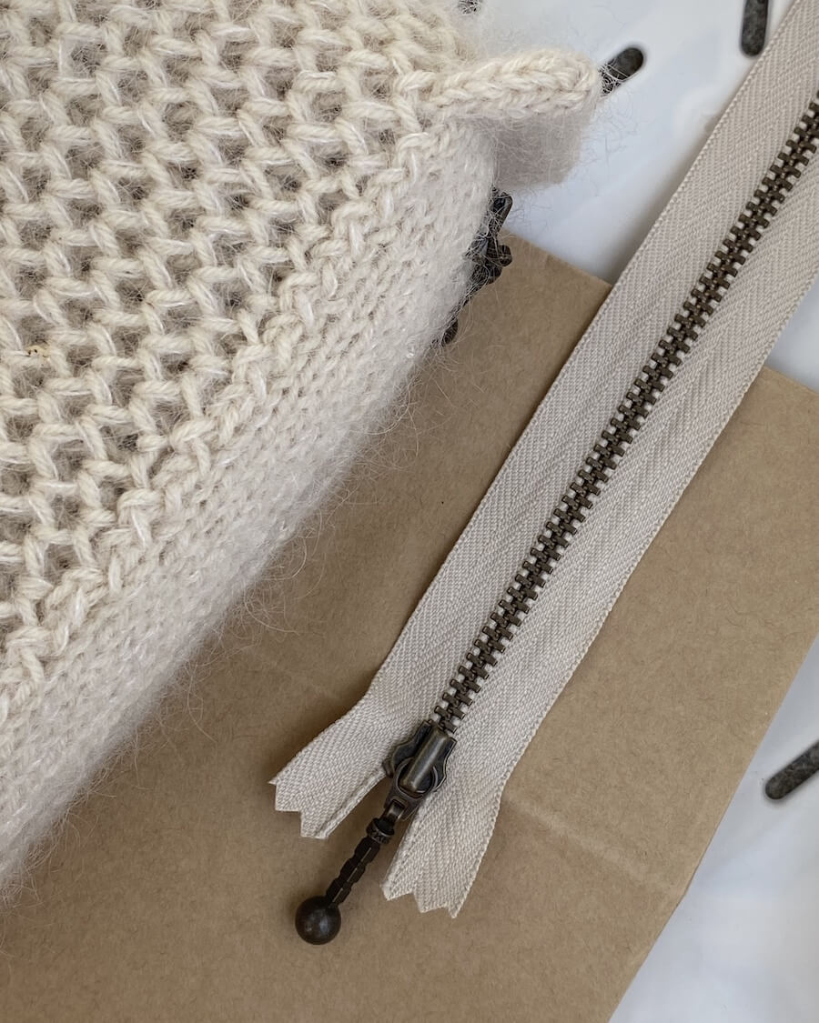PetiteKnit - Lynlås 28 cm - Sand