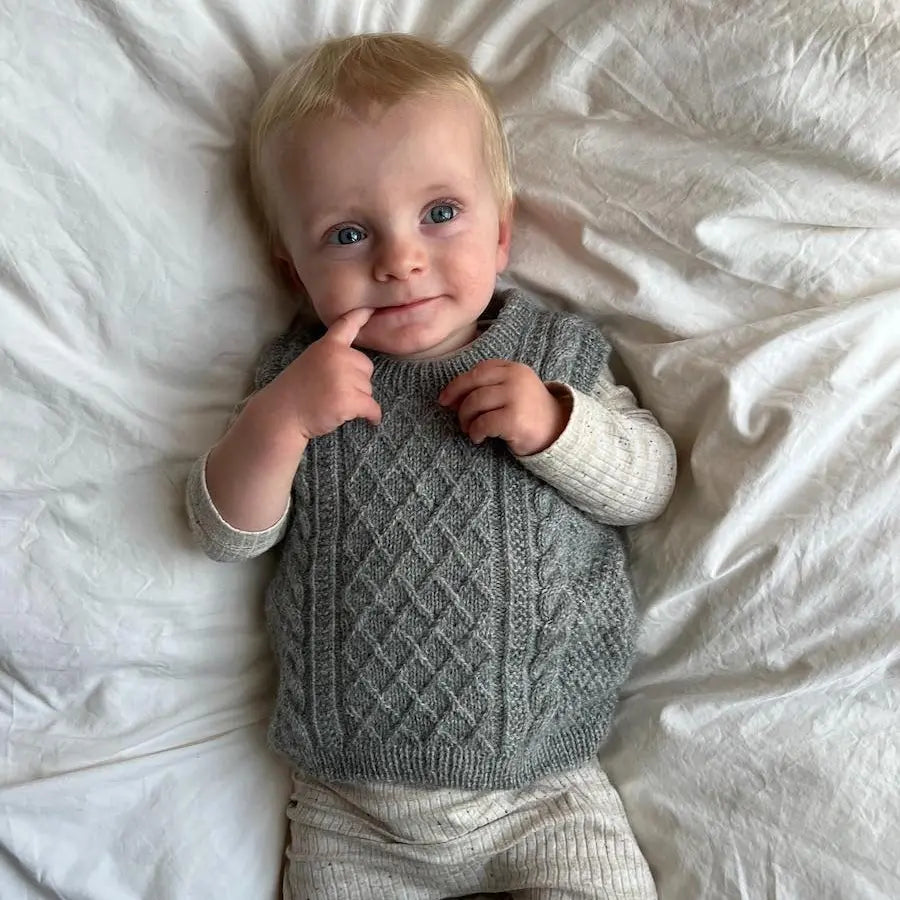 PetiteKnit - Moby Slipover Baby