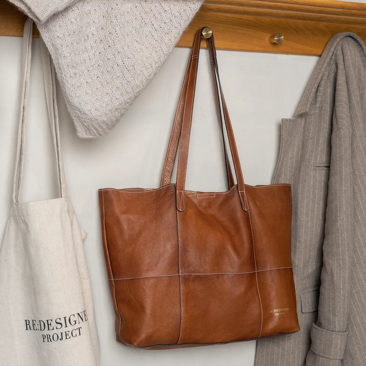 RE:Designed Project 19 - Shopper taske i Walnut læder