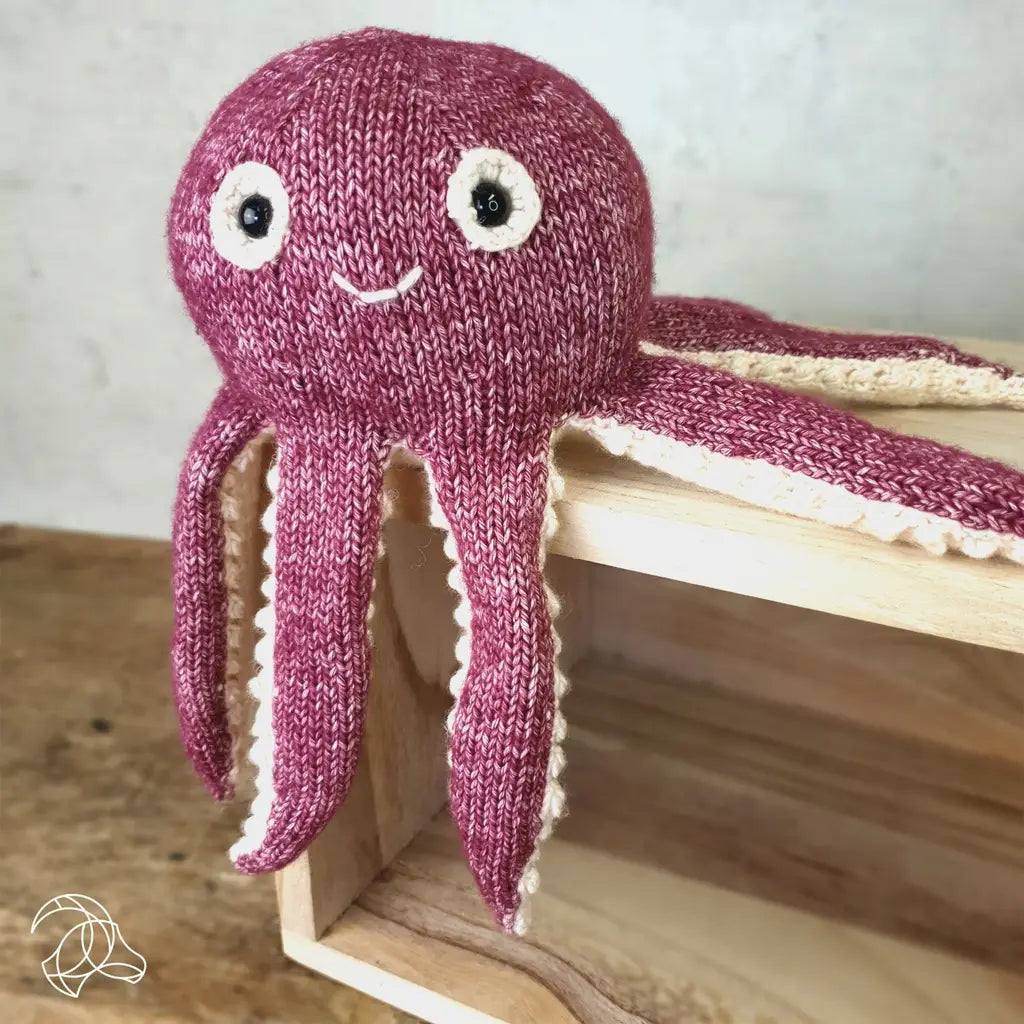 Hardicraft Olivia Octopus - Strikkekit