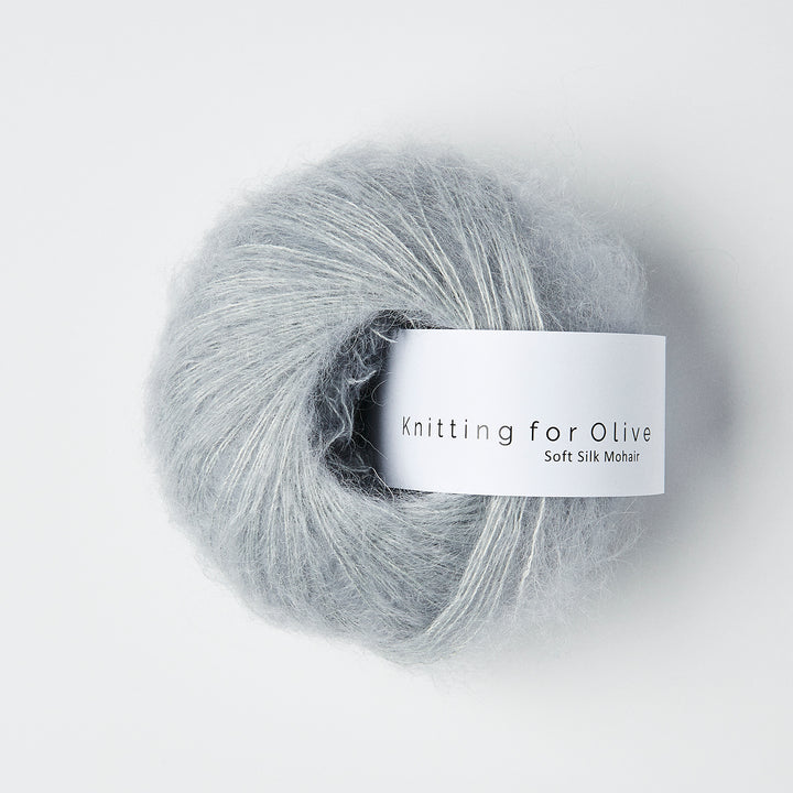KFO Soft Silk Mohair - Pudderblå - Knitting for Olive garn