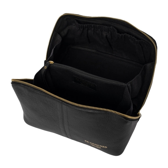 RE:Designed Project 9 - Lille Projekttaske i sort læder