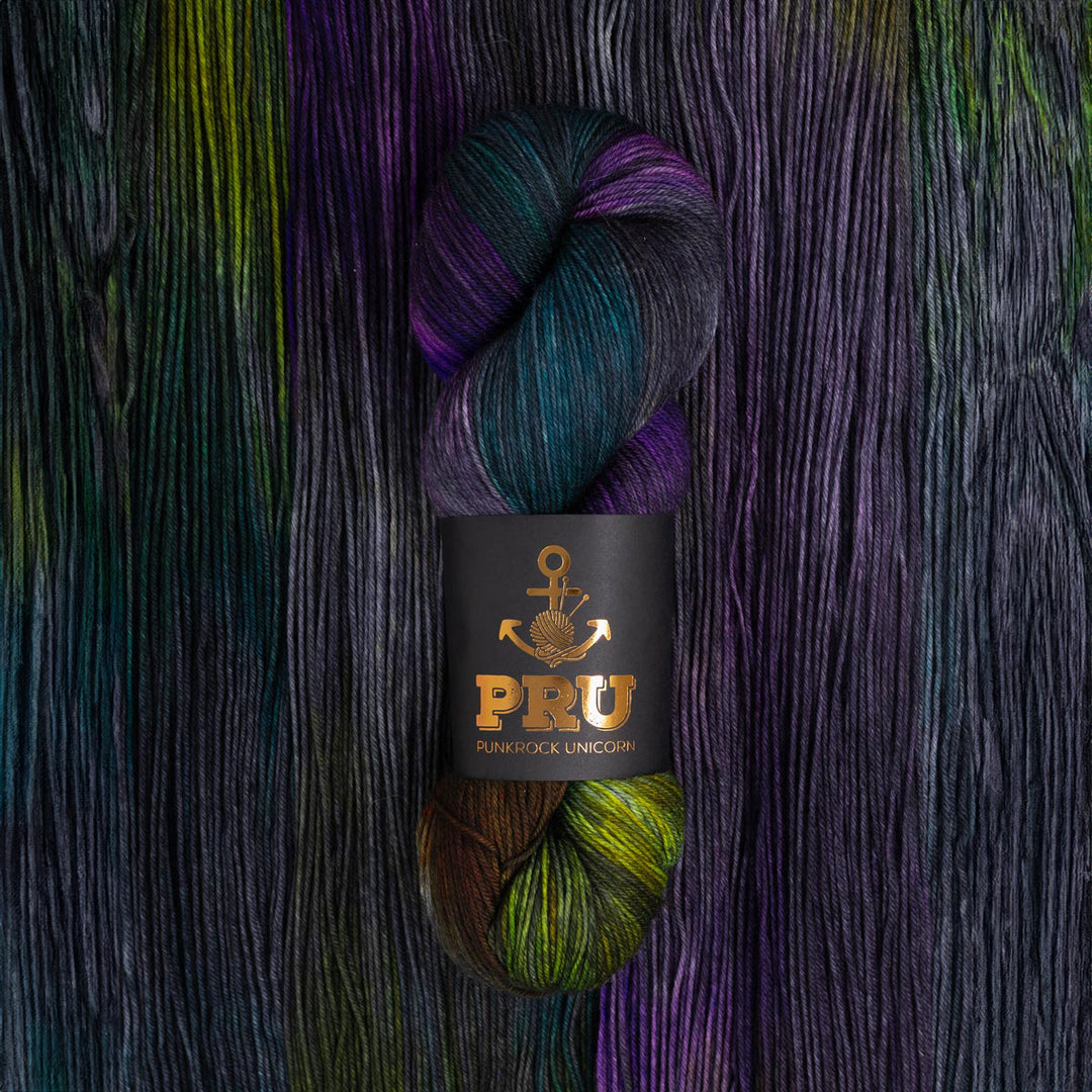 Soul - Spilled Oil - Håndfarvet garn fra PRU Yarns