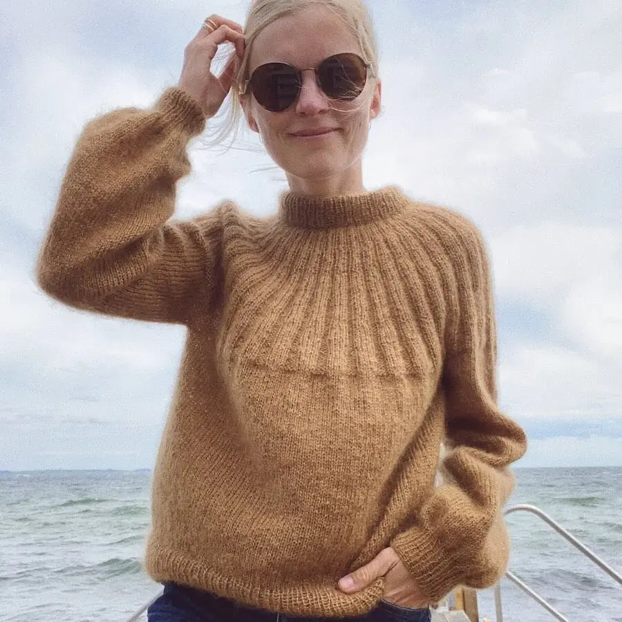 PetiteKnit - Sunday Sweater - Mohair Edition